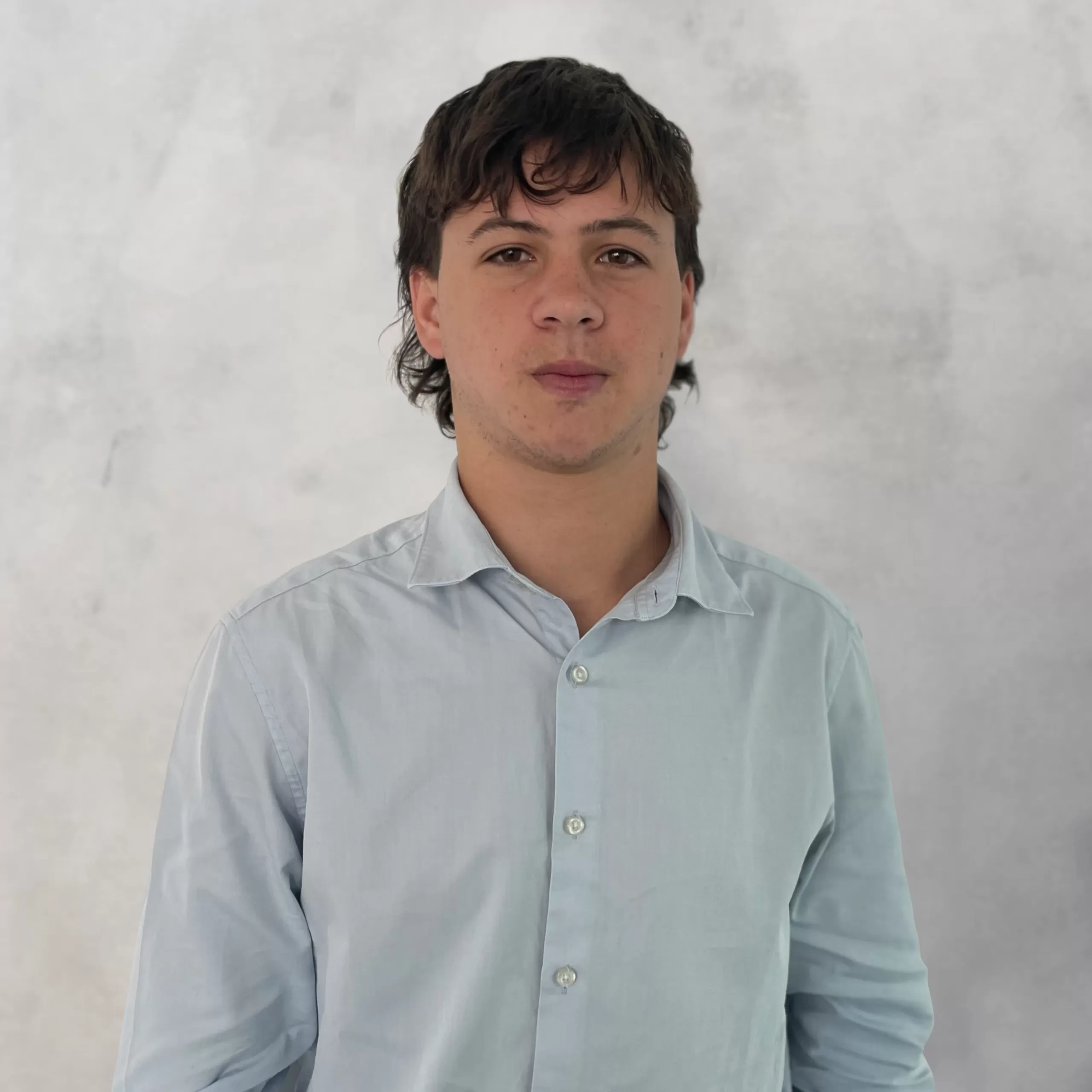 Martin Pelayo, asistente division oficinas martín pelayo