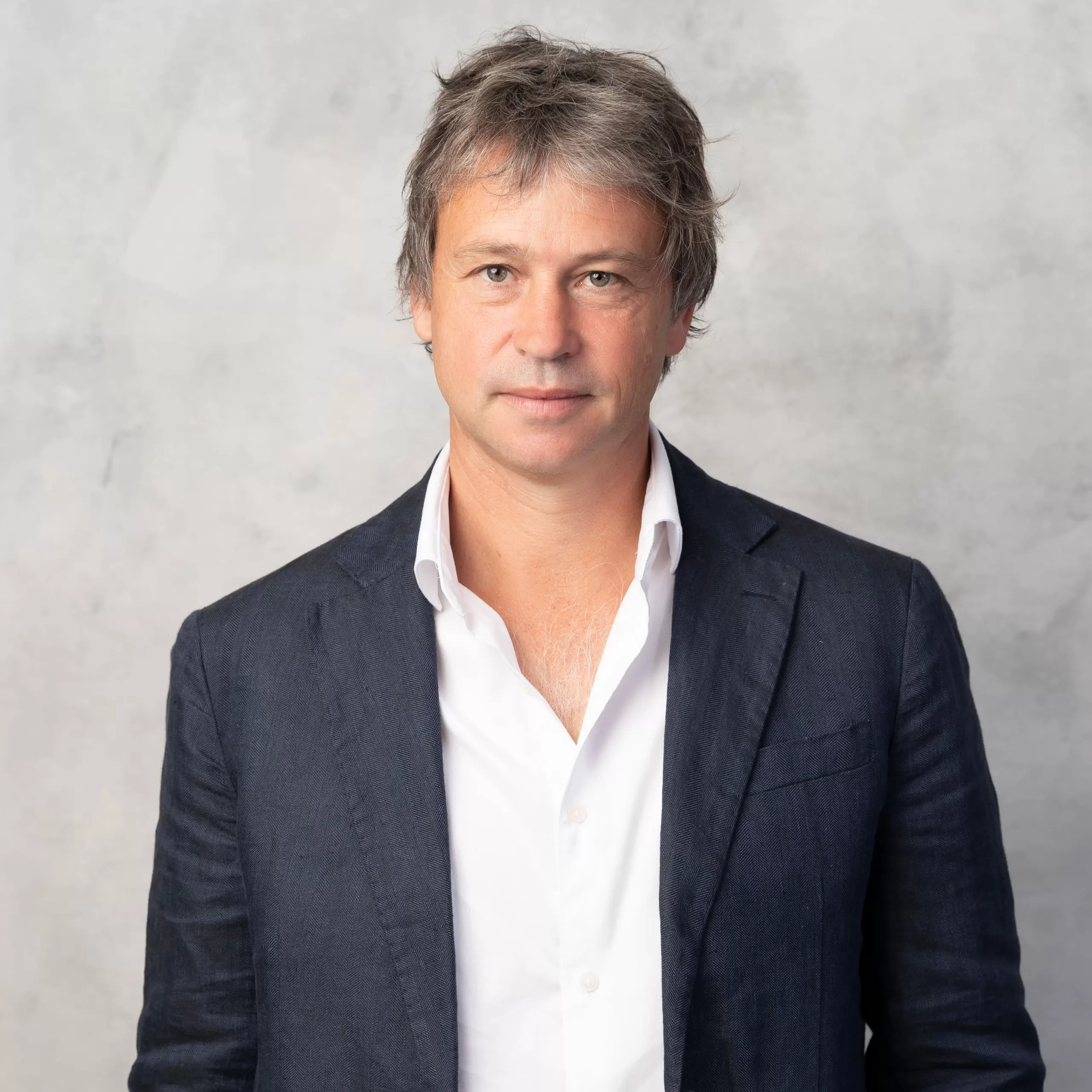 Martin Pelayo – Bridge (1)_11zon martin pelayo